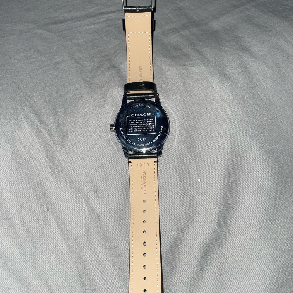 Men’s Leather Coach Watch - Picture 4 of 4